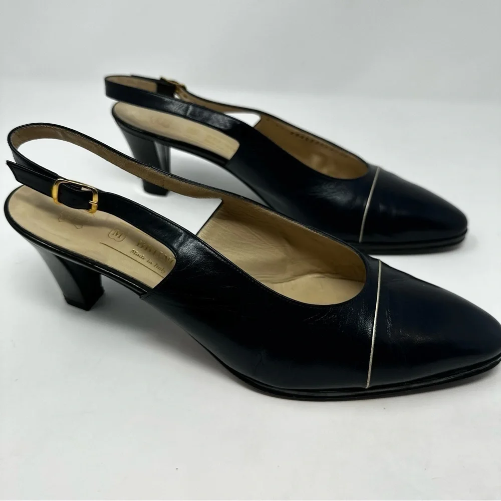Vintage Bruno Magli for Saks Navy Leather Slingback Heels size 9 1/2 B - Picture 2 of 8